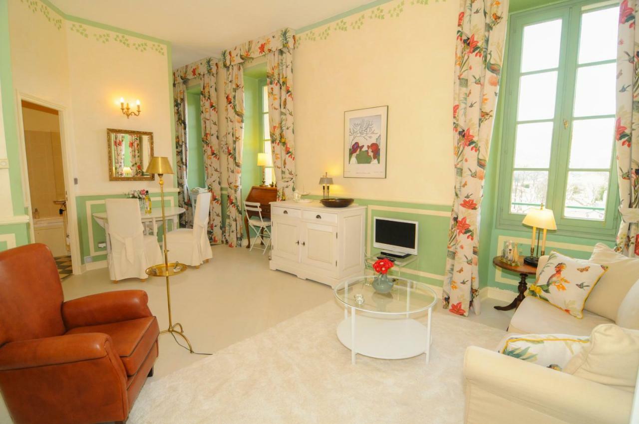 Chateau des Gipières Montbrun-les-Bains Extérieur photo